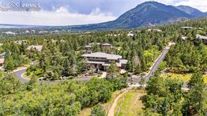 2455 Stratton Forest Heights