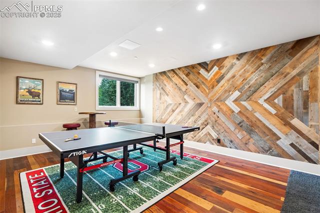 2455 Stratton Forest Heights