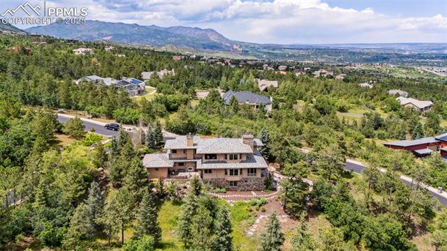 2455 Stratton Forest Heights