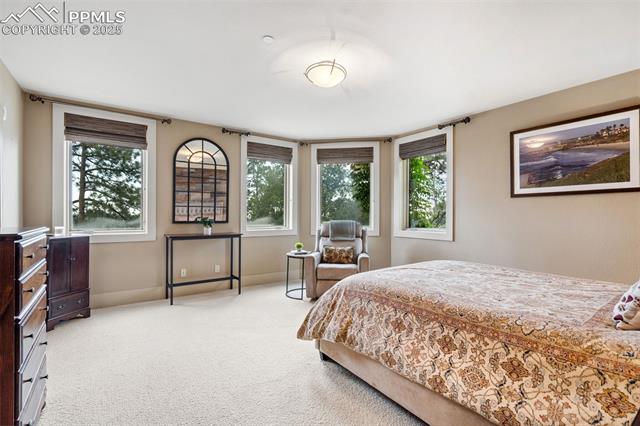 2455 Stratton Forest Heights