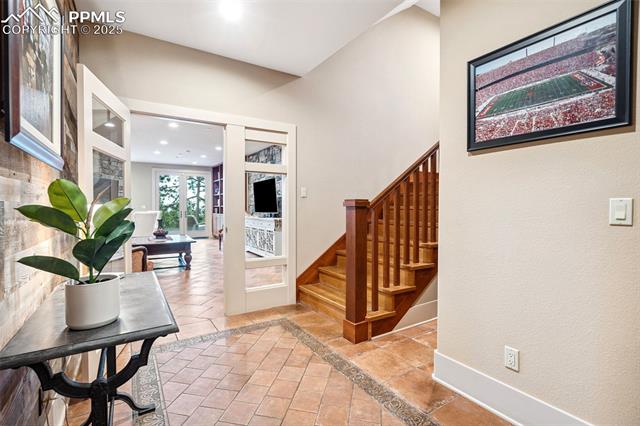 2455 Stratton Forest Heights