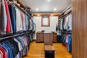 2455 Stratton Forest Heights