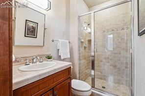 2455 Stratton Forest Heights