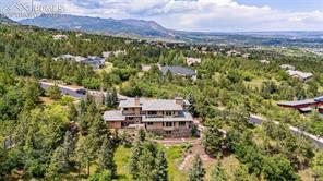 2455 Stratton Forest Heights