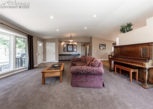 1030 Hidden Valley Road