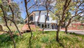 1030 Hidden Valley Road