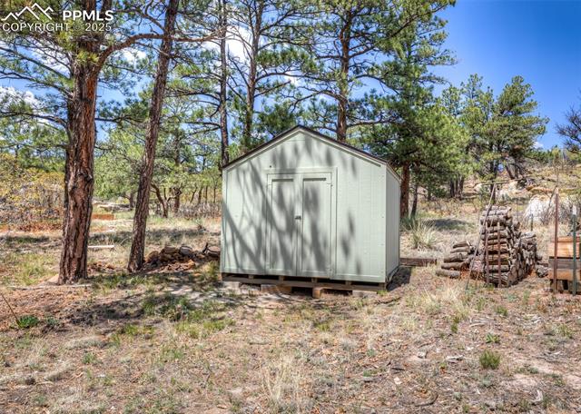 1030 Hidden Valley Road