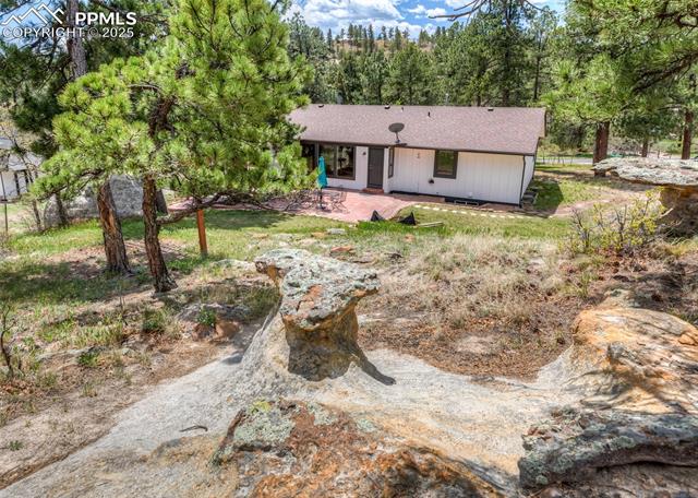 1030 Hidden Valley Road