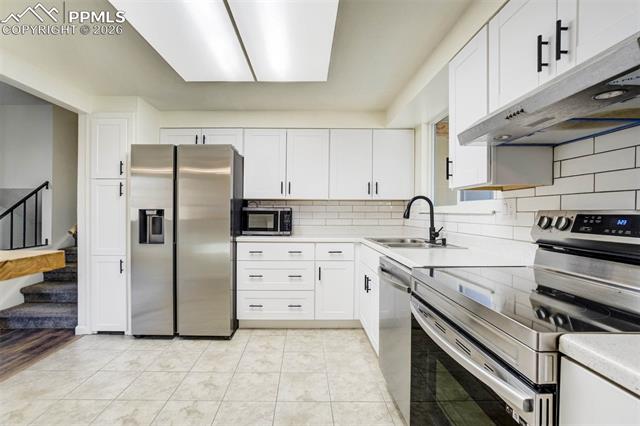 7240 Sullivan Circle