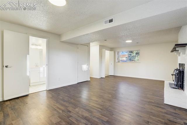 7240 Sullivan Circle