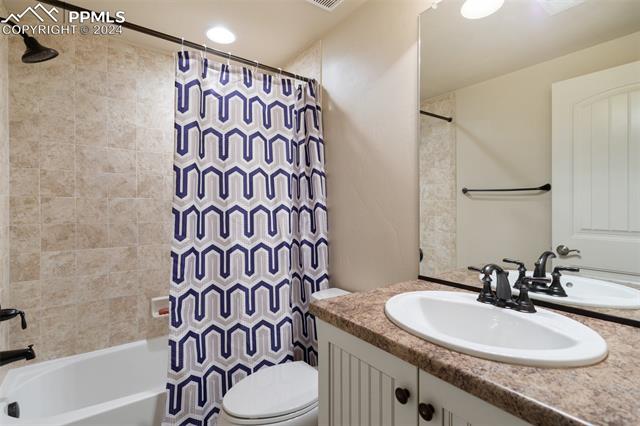 2127 Villa Creek Circle