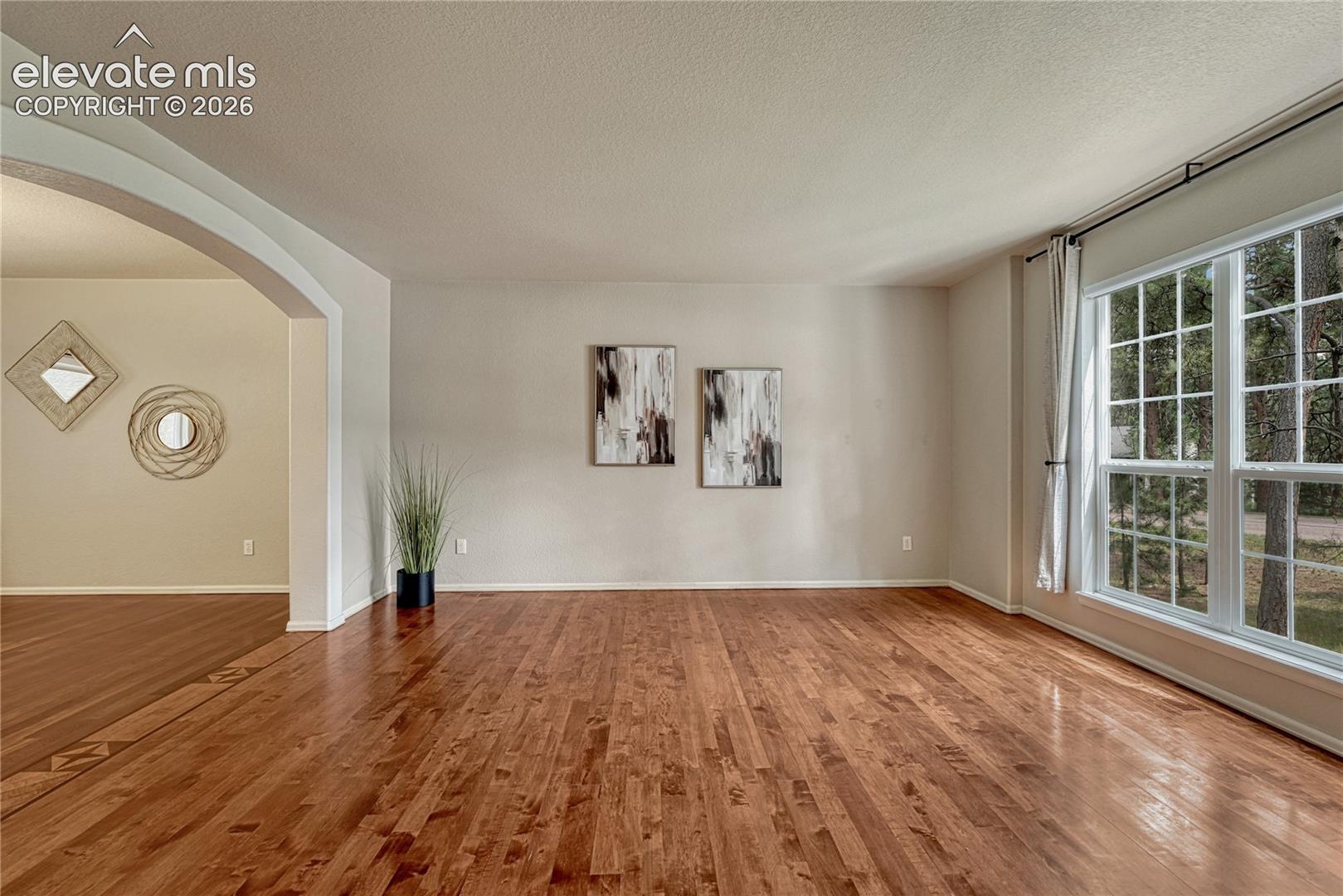 15849 Longmeadow Lane