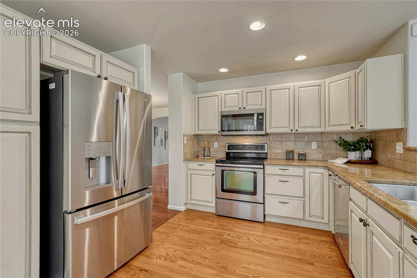 15849 Longmeadow Lane