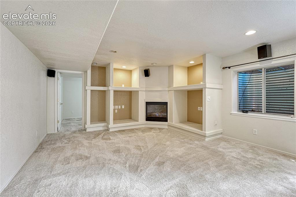 15849 Longmeadow Lane