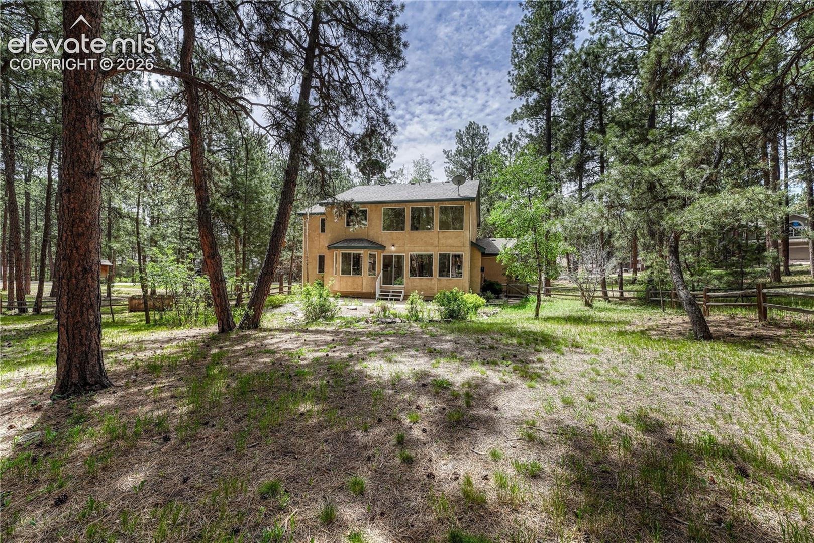 15849 Longmeadow Lane