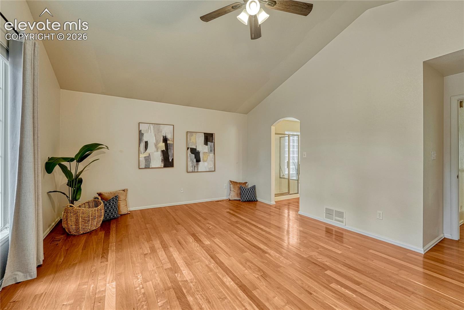 15849 Longmeadow Lane