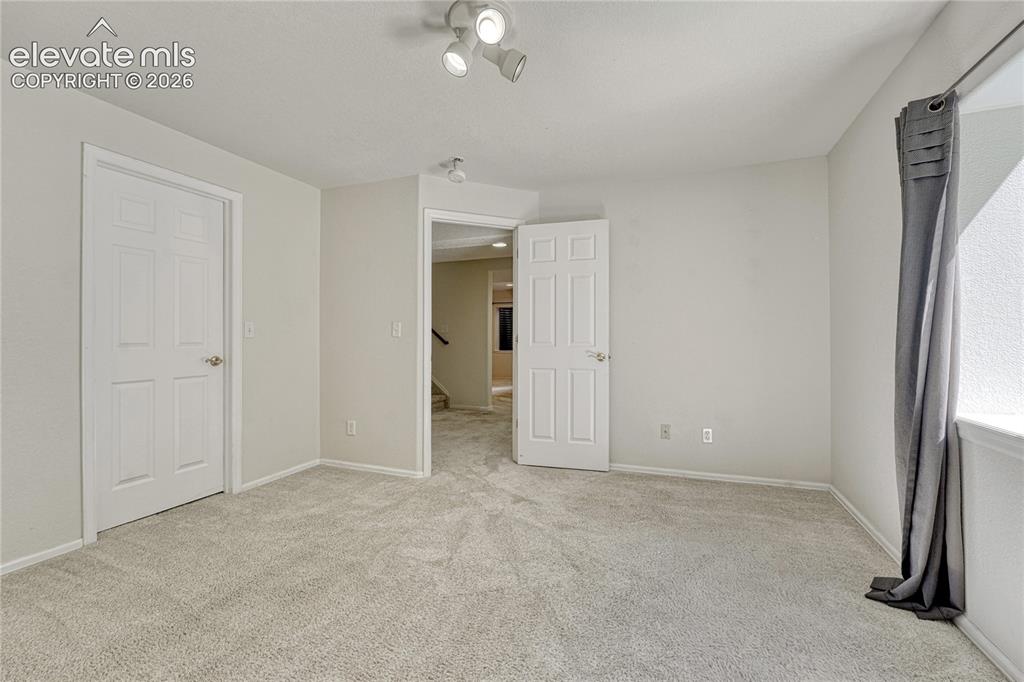 15849 Longmeadow Lane