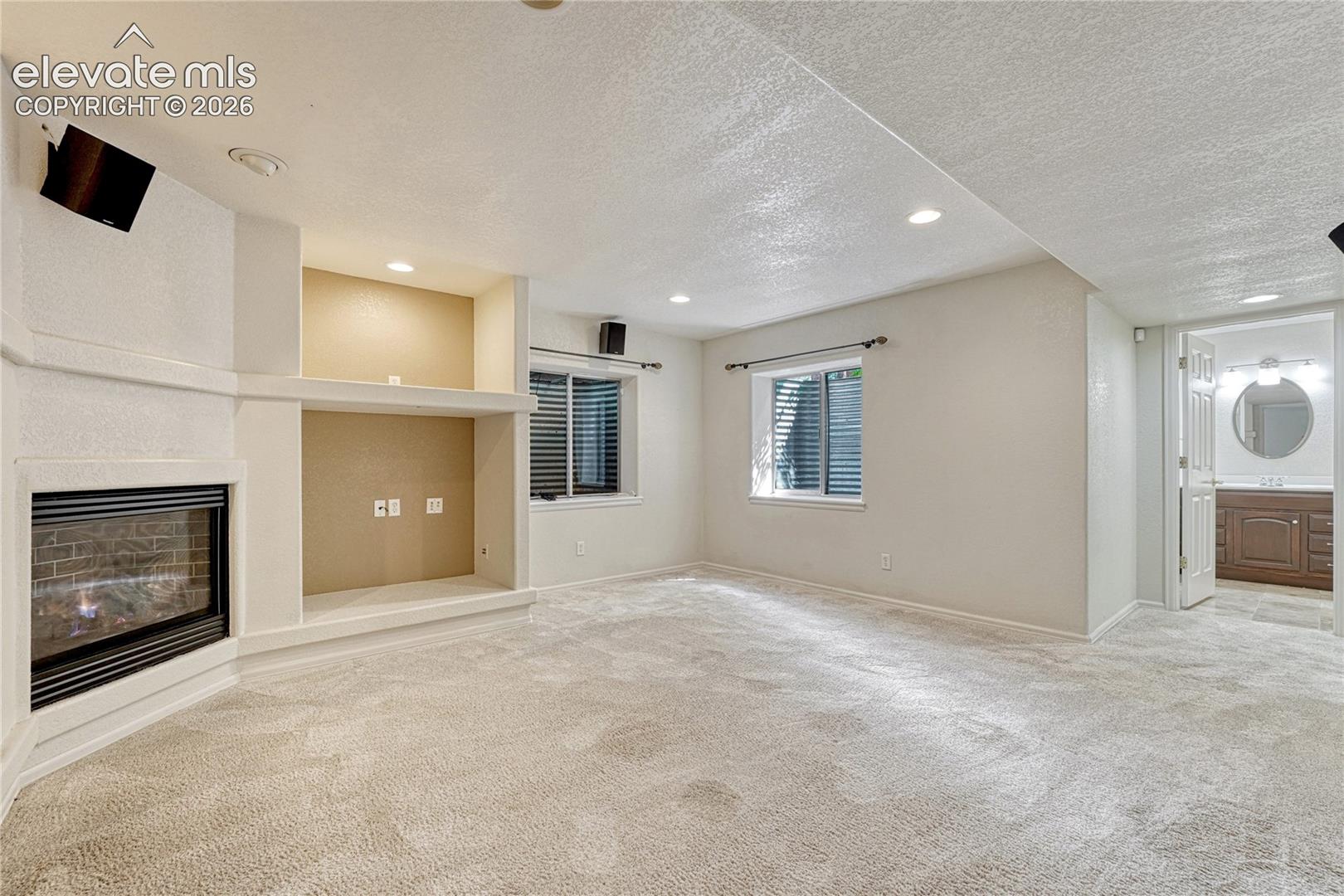 15849 Longmeadow Lane