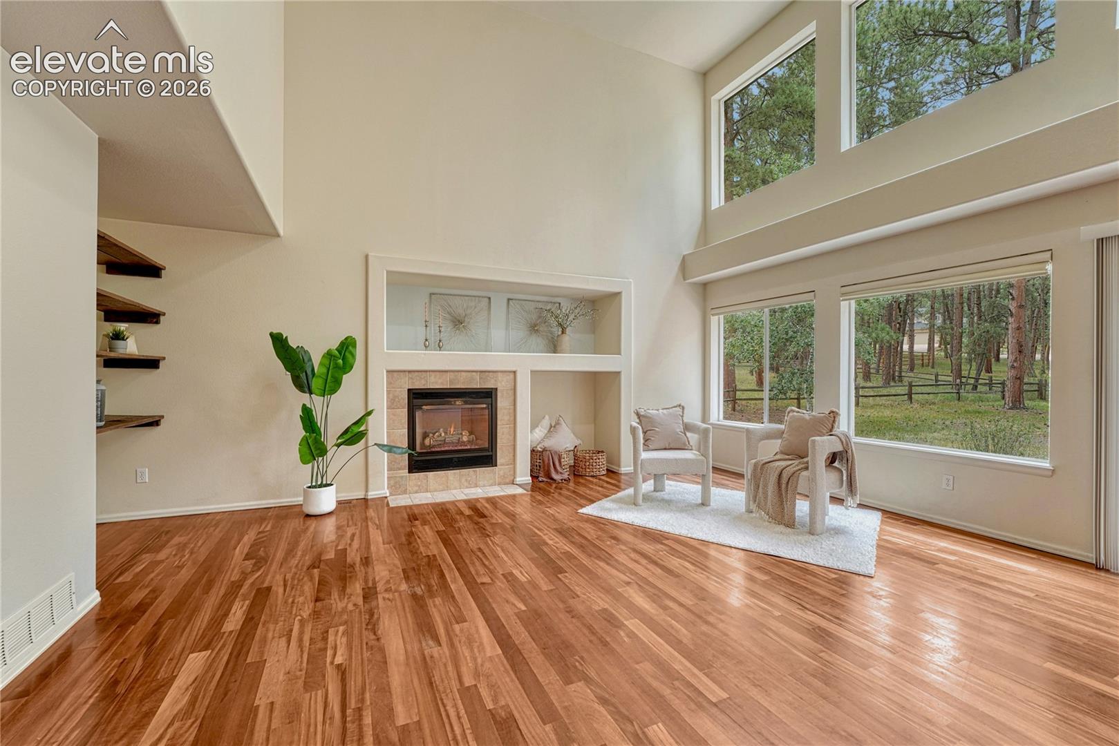 15849 Longmeadow Lane