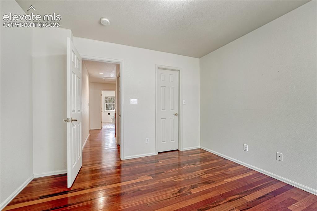15849 Longmeadow Lane