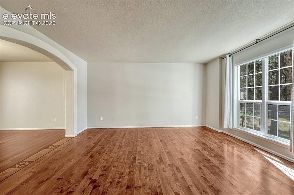 15849 Longmeadow Lane