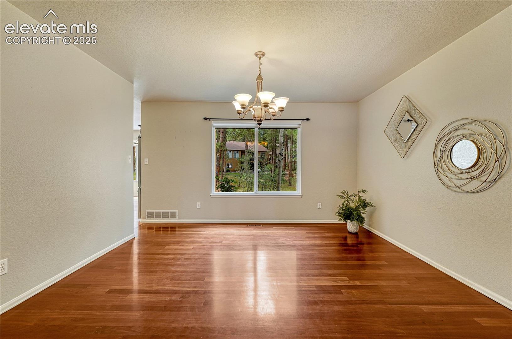 15849 Longmeadow Lane
