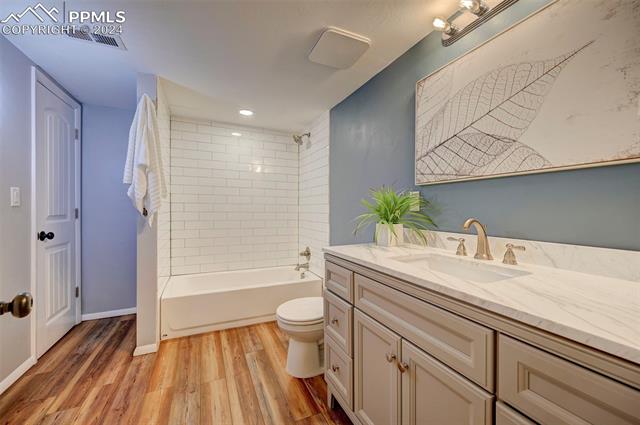 2035 Eagle View Drive