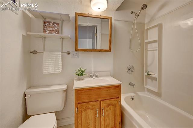2035 Eagle View Drive