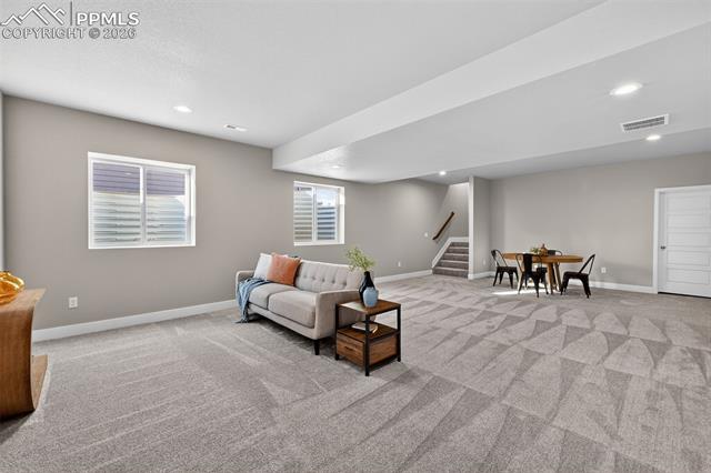 6429 Deco Drive