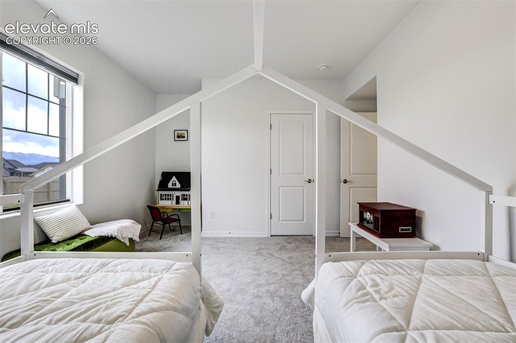5231 Hartman Rocks Court