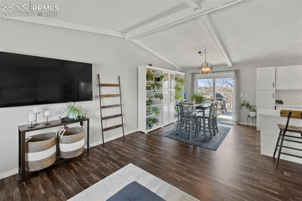 2645 Sunbird Drive