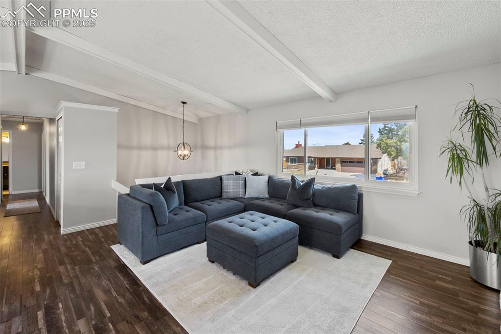 2645 Sunbird Drive