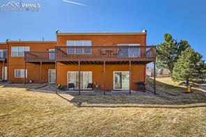 2602 Thrush Grove