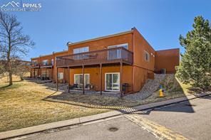 2602 Thrush Grove