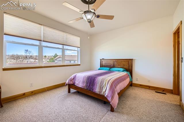 2602 Thrush Grove