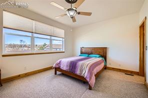2602 Thrush Grove