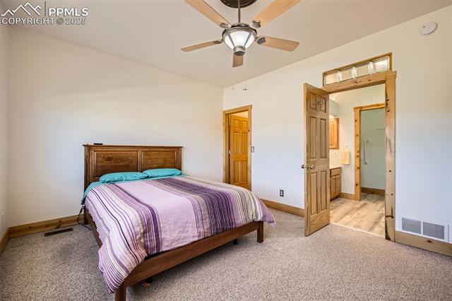 2602 Thrush Grove