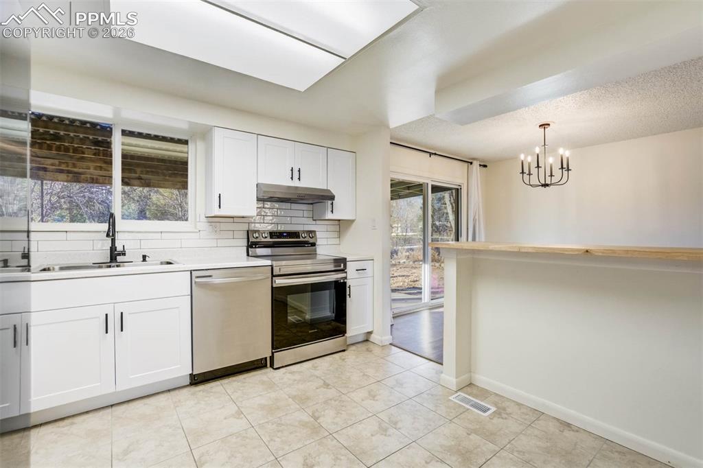 7240 Sullivan Circle