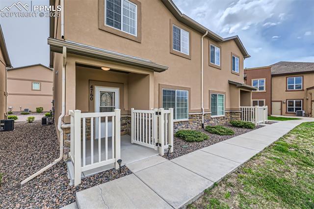 4760 Kerry Lynn View