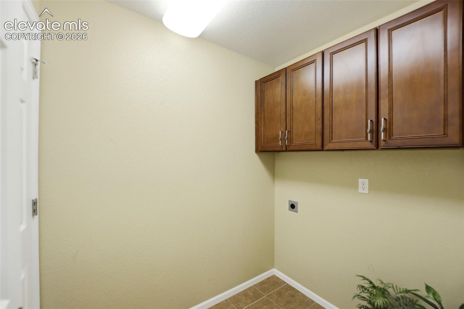 5417 Marco Alley