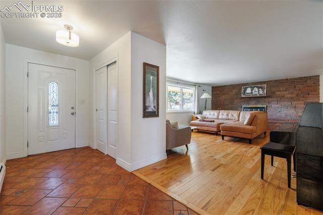 2211 Monteagle Street