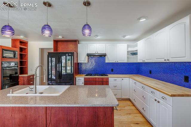 2211 Monteagle Street