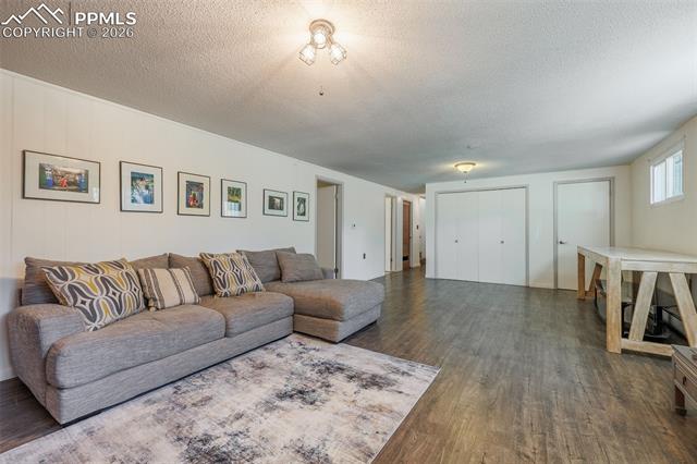 2211 Monteagle Street