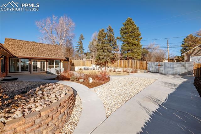 2211 Monteagle Street