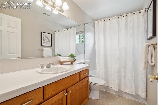 2175 Wake Forest Court