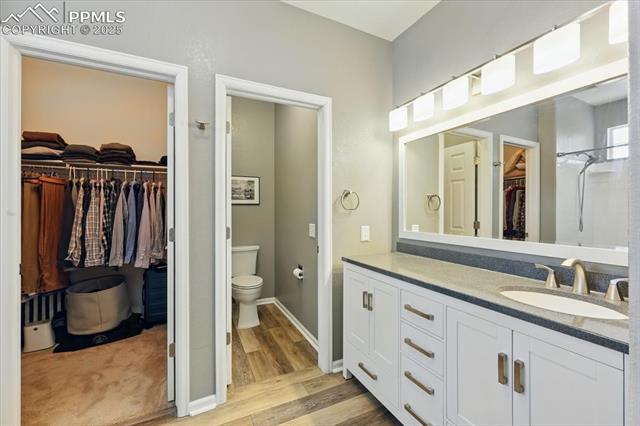 7043 Bonnie Brae Lane