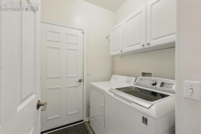 7043 Bonnie Brae Lane