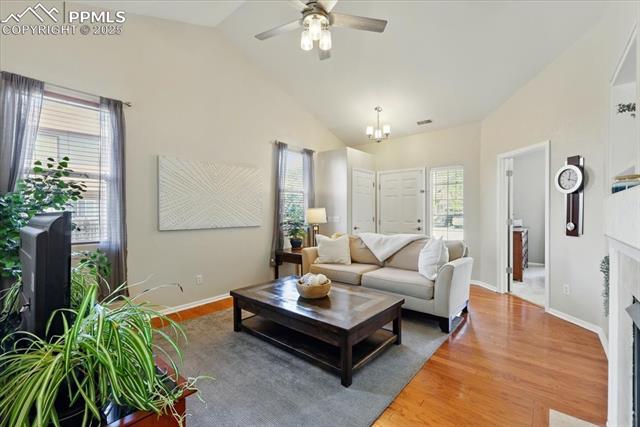 7043 Bonnie Brae Lane