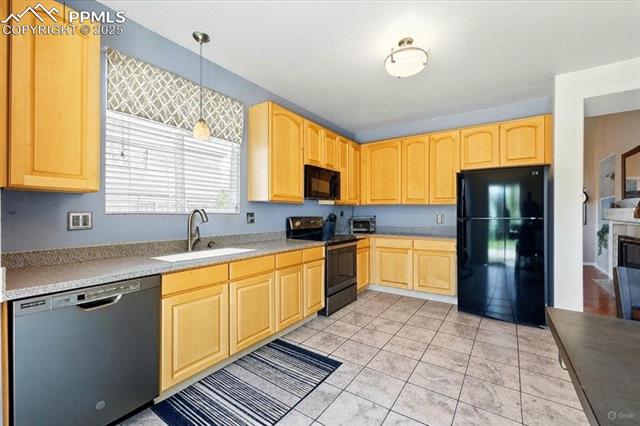 7043 Bonnie Brae Lane