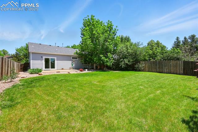 7043 Bonnie Brae Lane